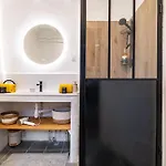 펜션 Du Chateau Des Fours *