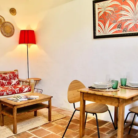 Du Chateau Des Fours 펜션 Cumont (Tarn-et-Garonne)